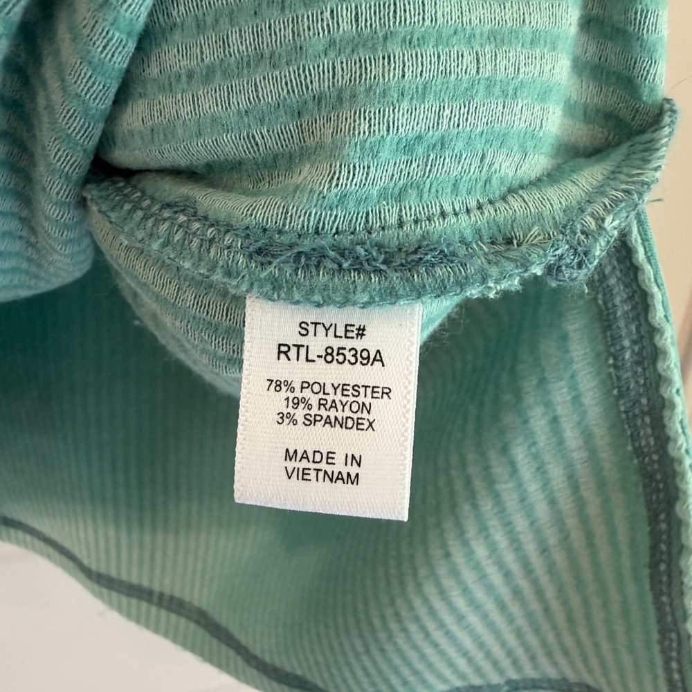 Zenana Ribbed Top - Picture 3 of 4